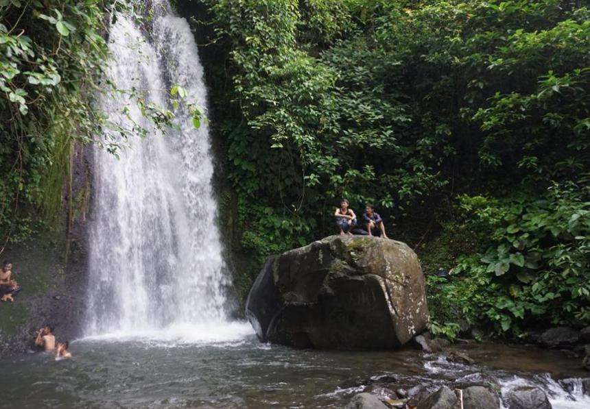 Air Terjun Lamuran