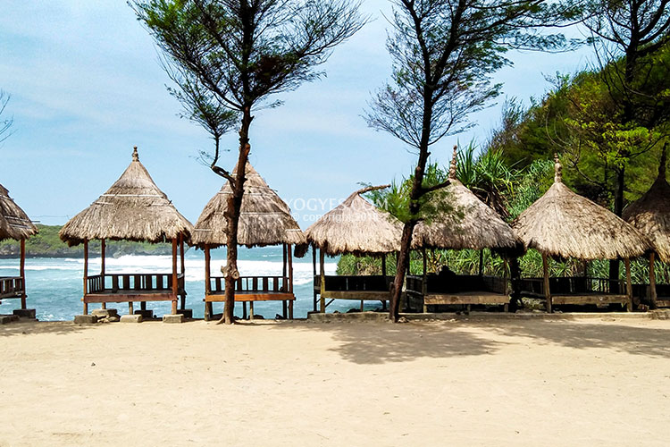 Pantai Slili